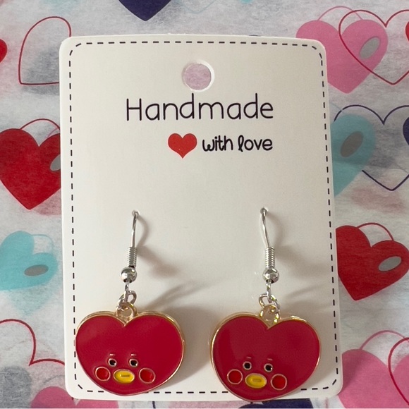 BT21 TATA V BTS earrings - Picture 1 of 3